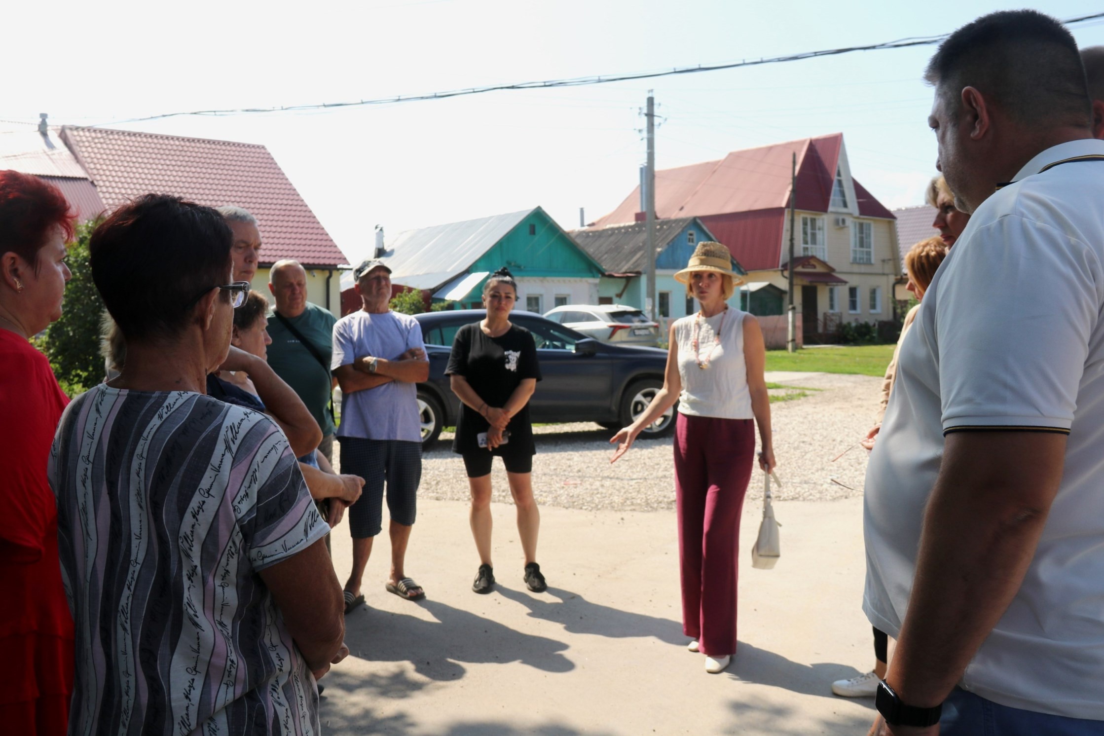 В поселке Канищево завершили работы по обновлению дорожного покрытия на трех улицах