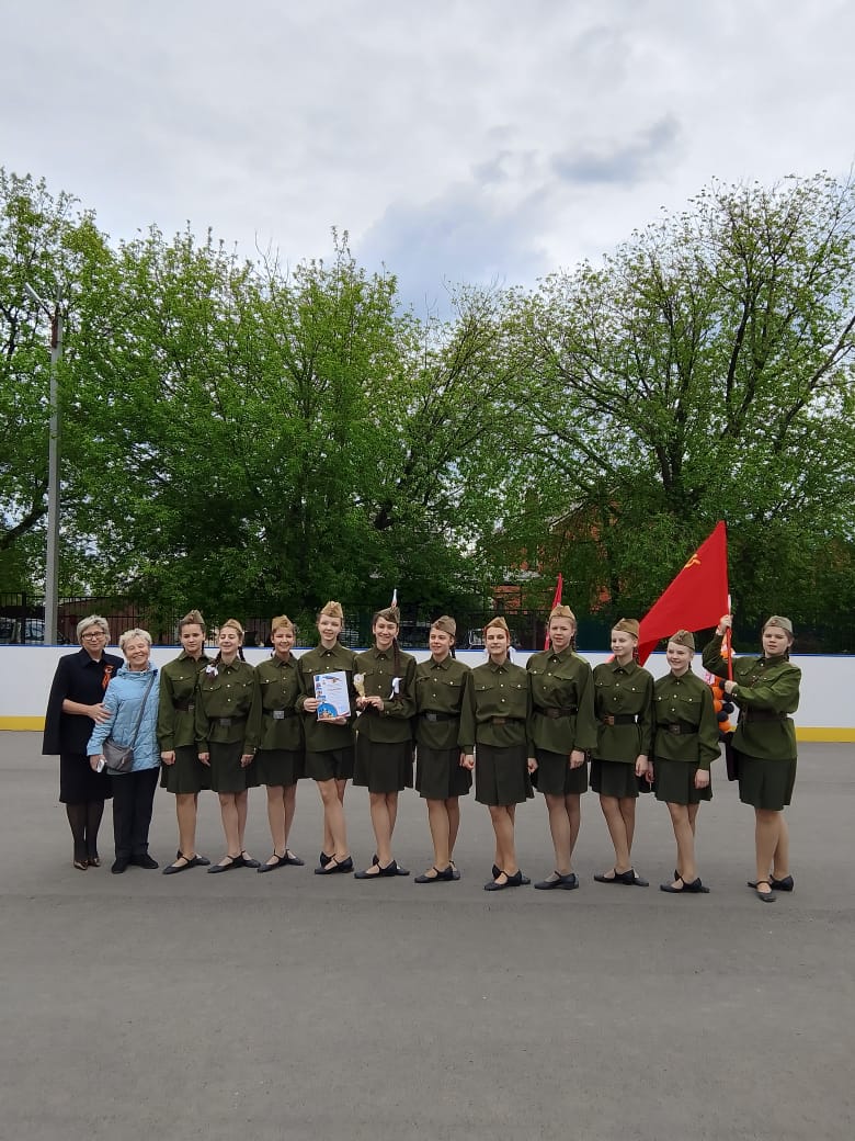 7 мая 2025 года на спортивной площадке МБУДО «ДЮЦ «Надежда» прошел городской фестиваль творчества и талантов «Шаг в лето», посвященный 80-летию Победы в Великой Отечественной войне 1941-1945 годов Году защитника Отечества.