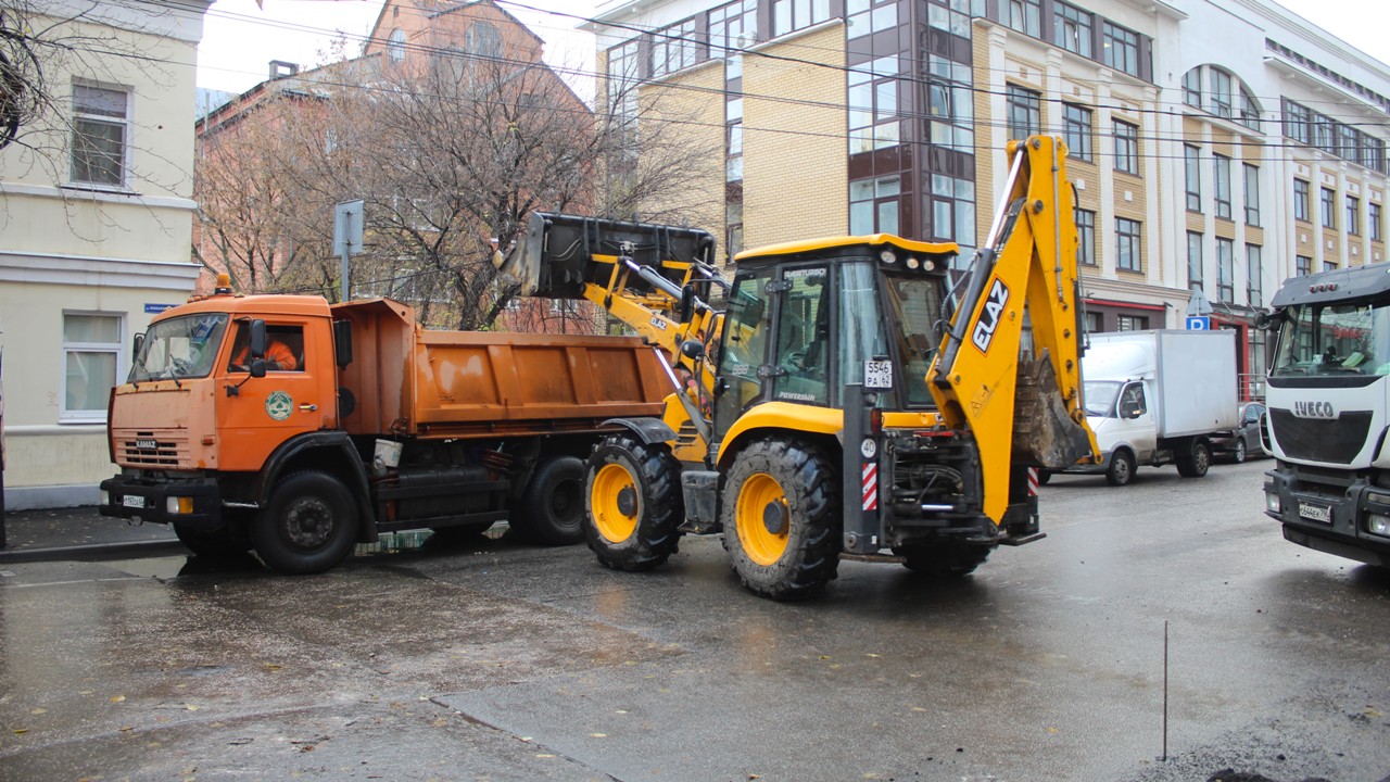 В городе работает спецтехника ДБГ