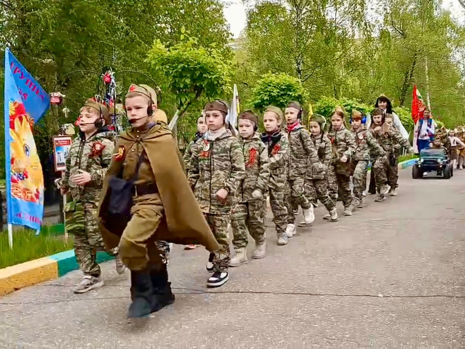 В рязанской школе № 71 состоялся «Парад Поколений»