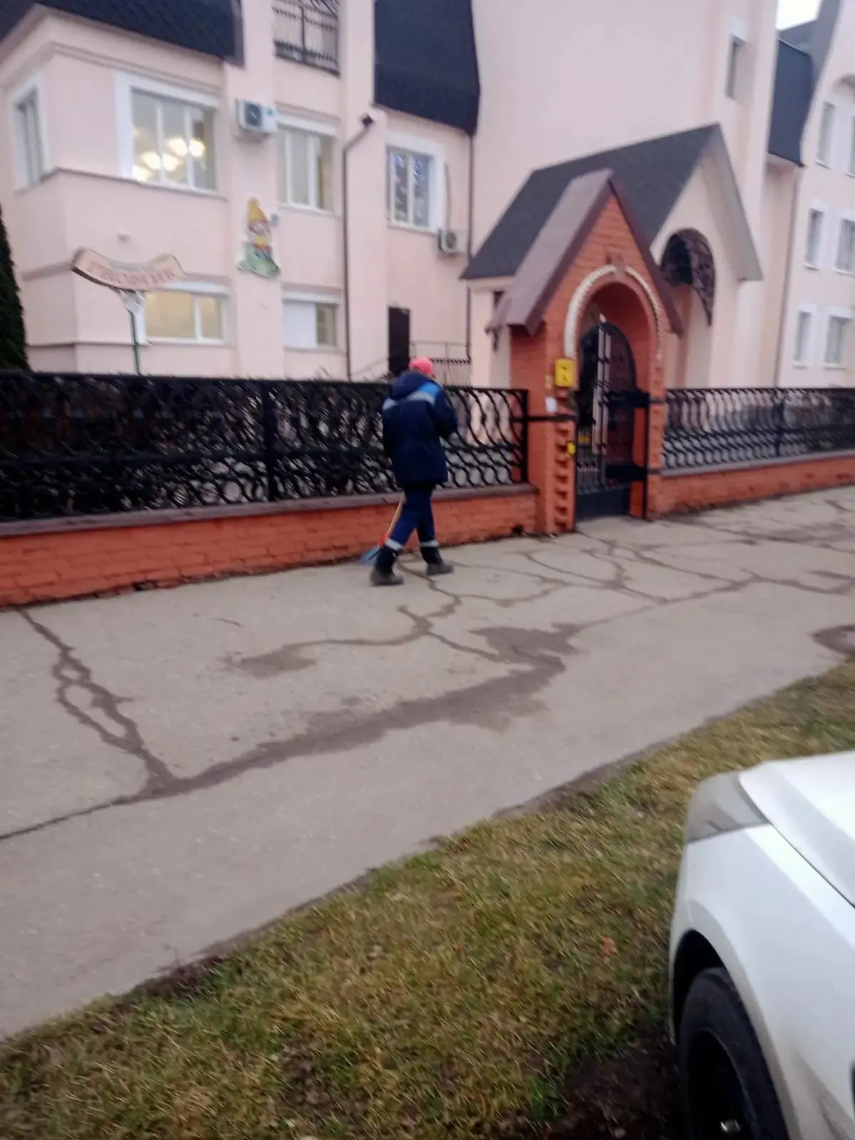 Уборка городских территорий продолжится в выходные