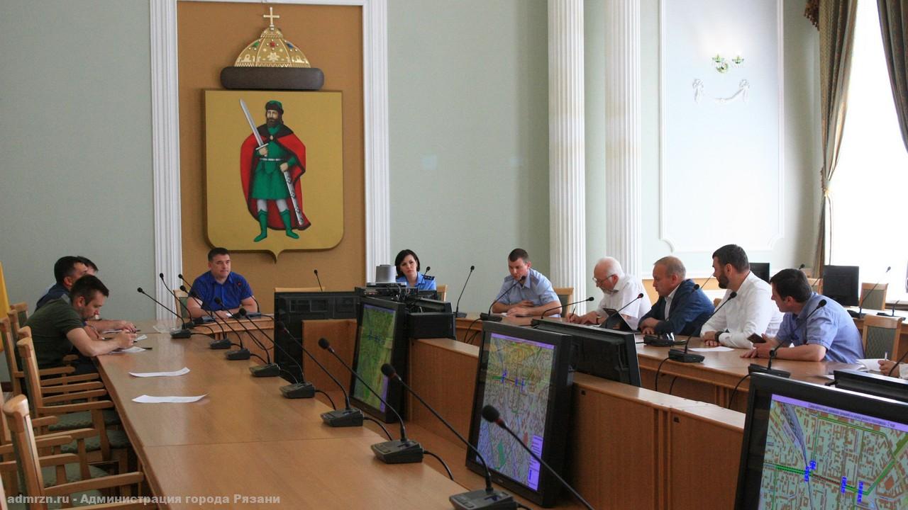 В администрации города прошло заседание рабочей группы по дорожному хозяйству