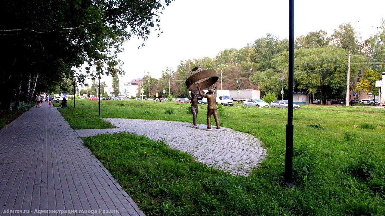 С рязанцами обсудили предстоящее благоустройство сквера ЖКХ в Канищево