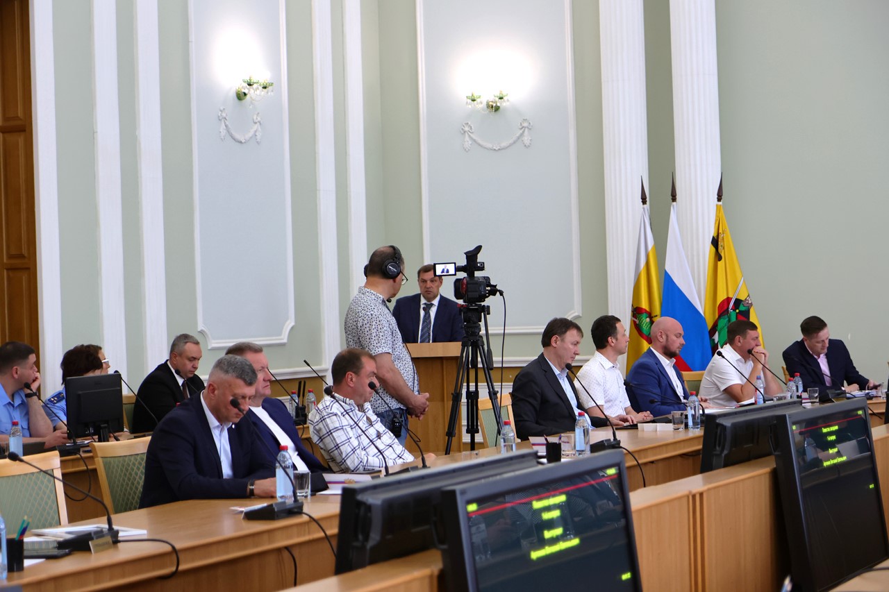 На отчете главы администрации оценили первые результаты работы префектуры в Солотче