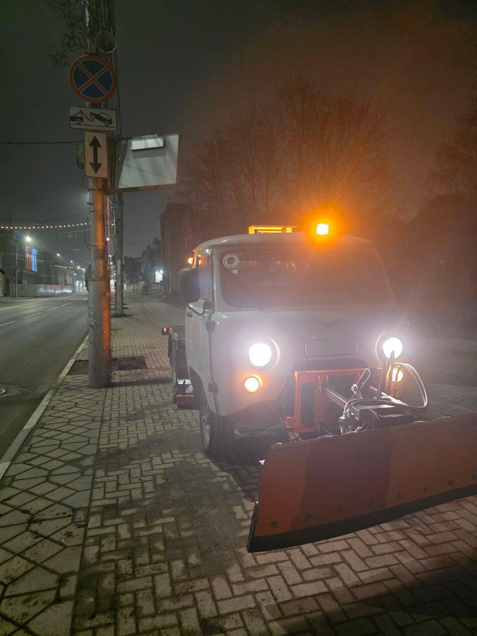 Ночью в Рязани работала спецтехника ДБГ 