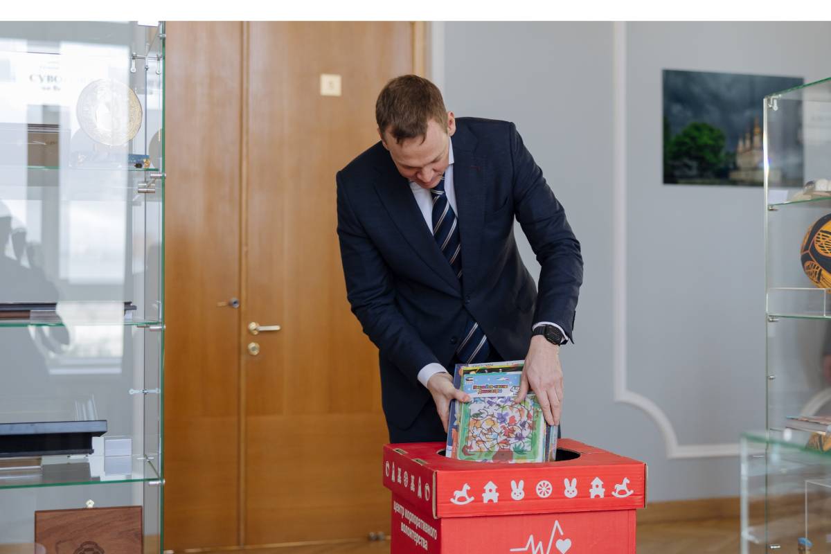 Губернатор Павел Малков: Считаю для себя важным и обязательным принять участие в акции «Коробка храбрости»