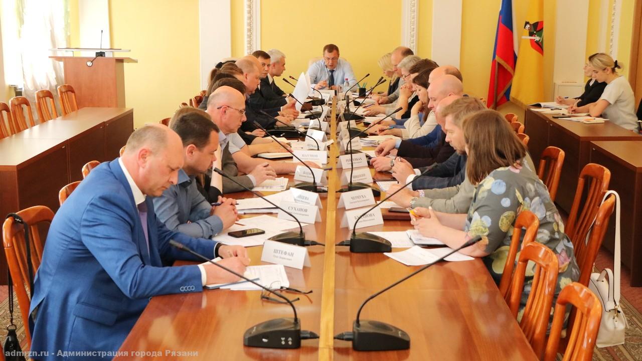 Виталий Артемов провел рабочее совещание с руководителями структурных подразделений