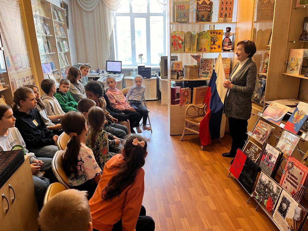 Во Дворце детского творчества проходят мероприятия, приуроченные ко Дню народного единства