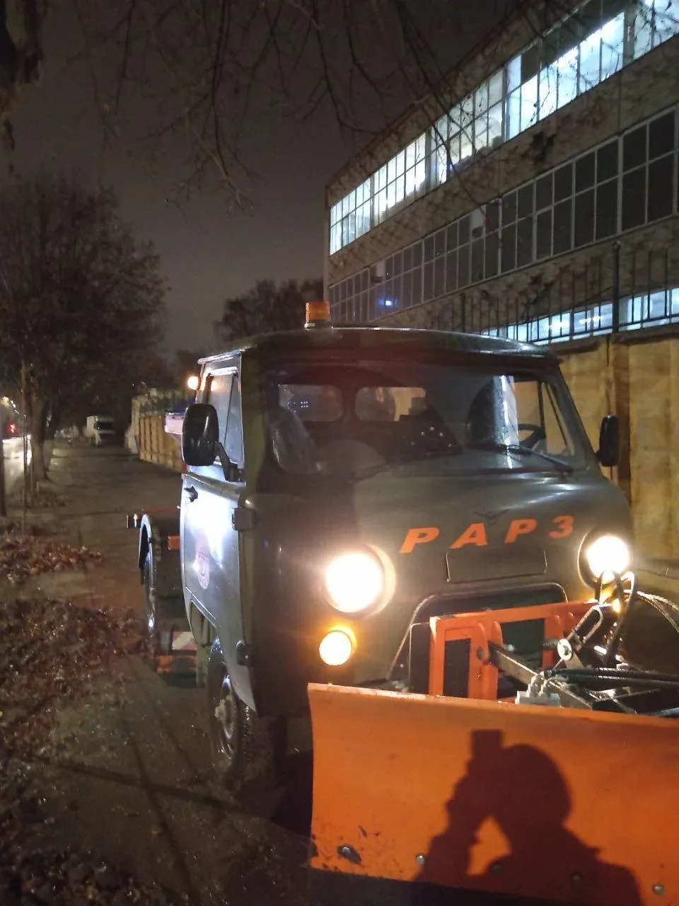 Ночью в Рязани проводили уборку