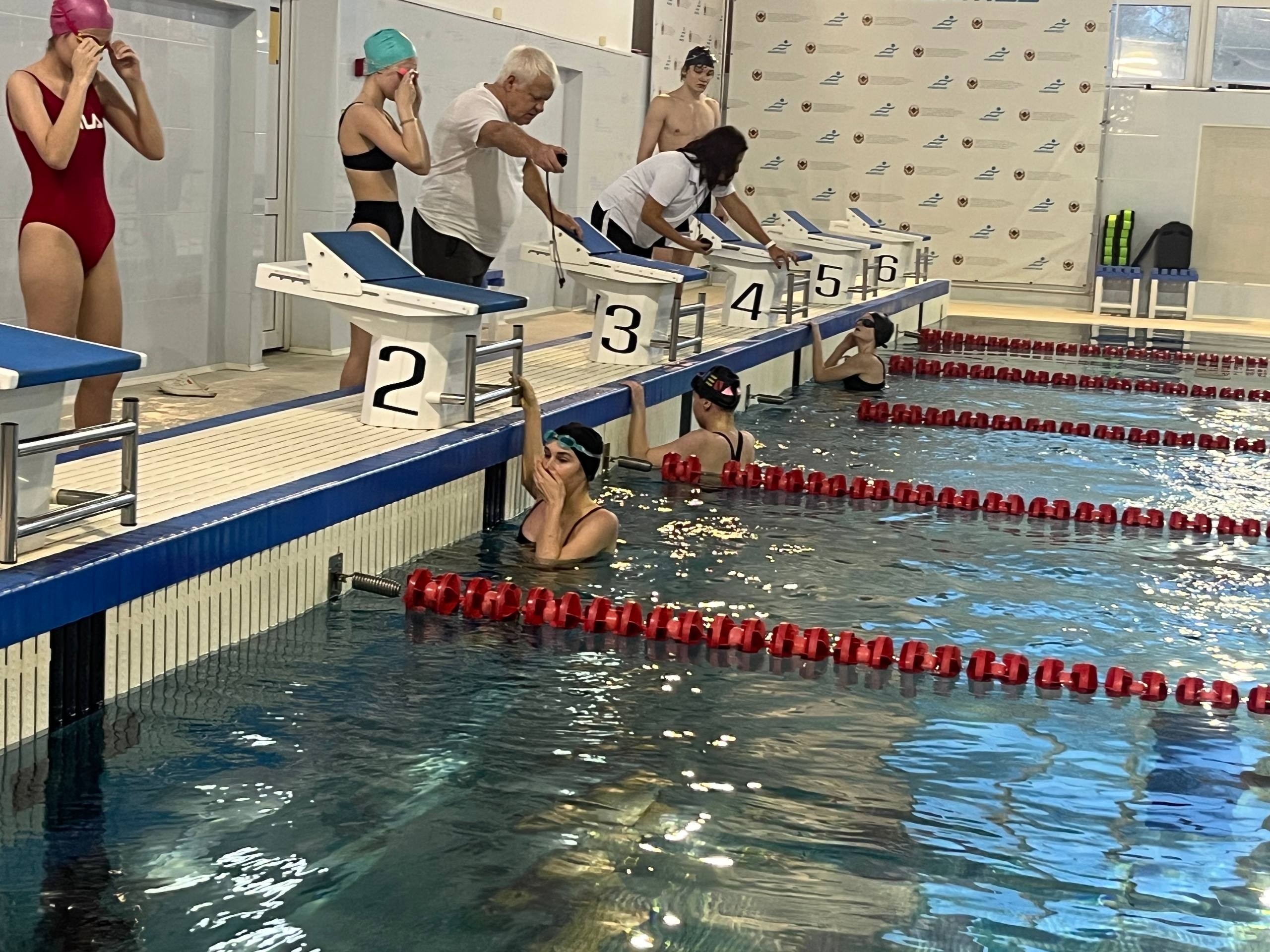 Рязанцы сдали нормативы ГТО по плаванию