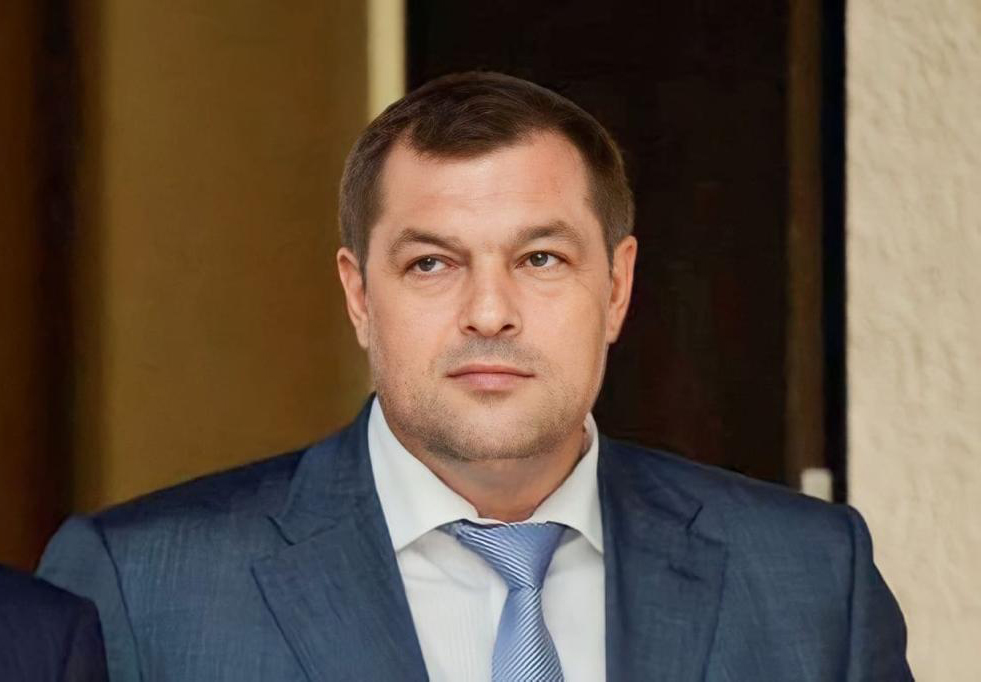 Артемов Виталий Евгеньевич